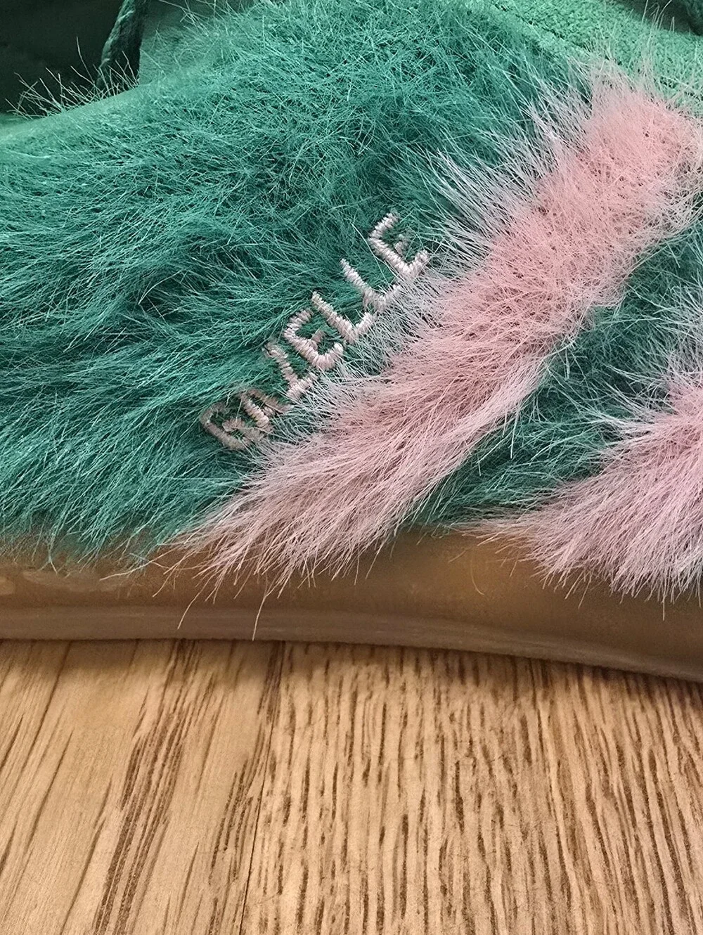Adidas Gazelle Indoor Green Glow Pink Furry Sneaker NWT Women 9.5 Men 8.5 JP8342